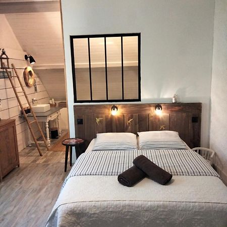 Chambre Telma 2 Pers Avec Piscine "Mon Lit Au Pre" Couples Ou Femmes Seulement Pontours Exterior photo