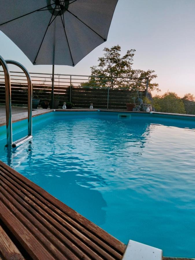 Chambre Telma 2 Pers Avec Piscine "Mon Lit Au Pre" Couples Ou Femmes Seulement Pontours Exterior photo